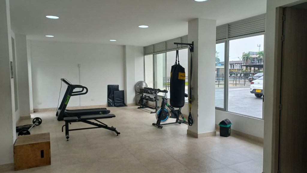 Apartamento En Arriendo - Prados Del Norte, Cali
