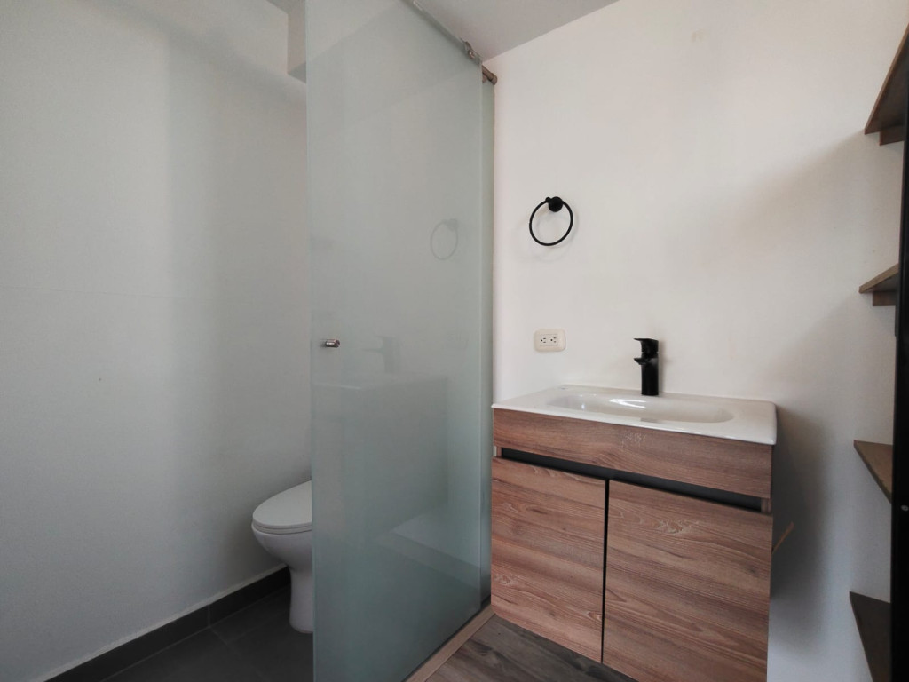 Apartaestudio En Arriendo - Urbanización La Flora, Cali