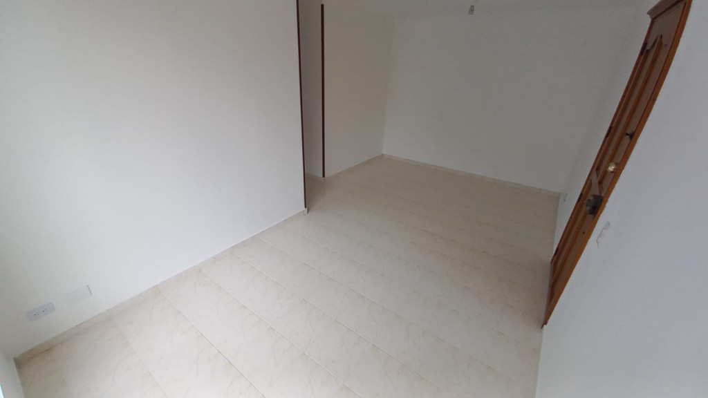 Apartamento En Arriendo - Urbanización La Flora, Cali