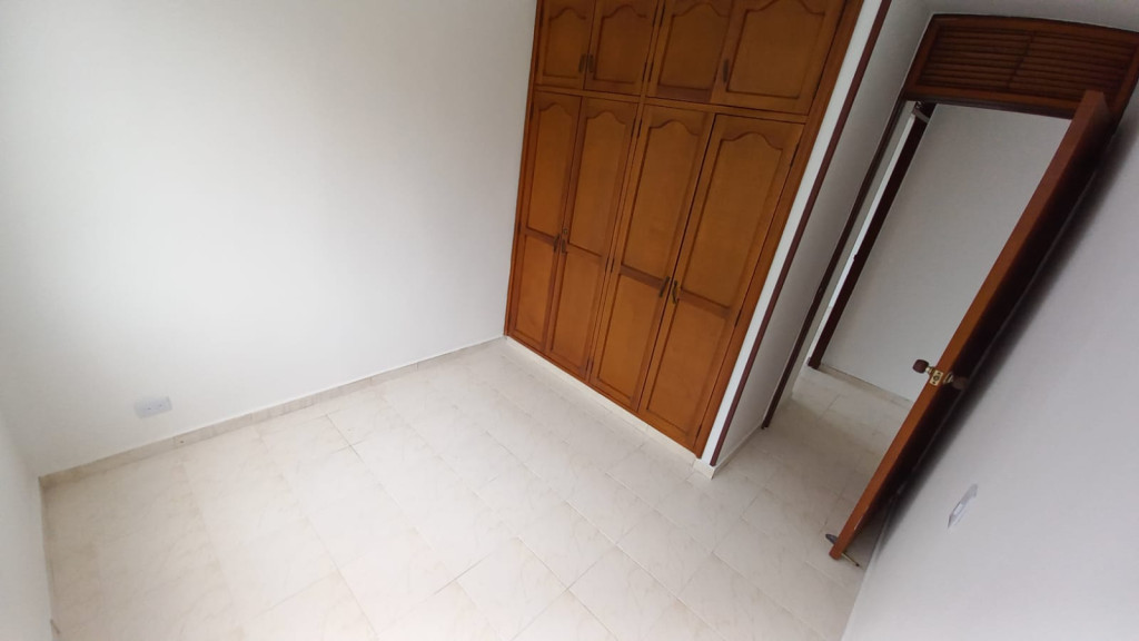 Apartamento En Arriendo - Urbanización La Flora, Cali