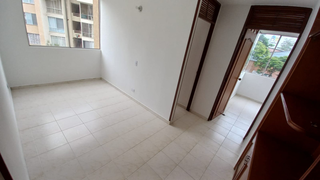 Apartamento En Arriendo - Urbanización La Flora, Cali