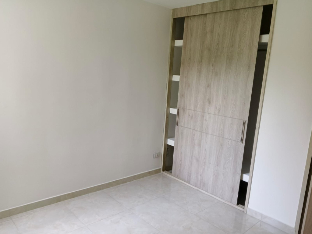 Apartamento En Arriendo - Las Vegas De Comfandi, Cali