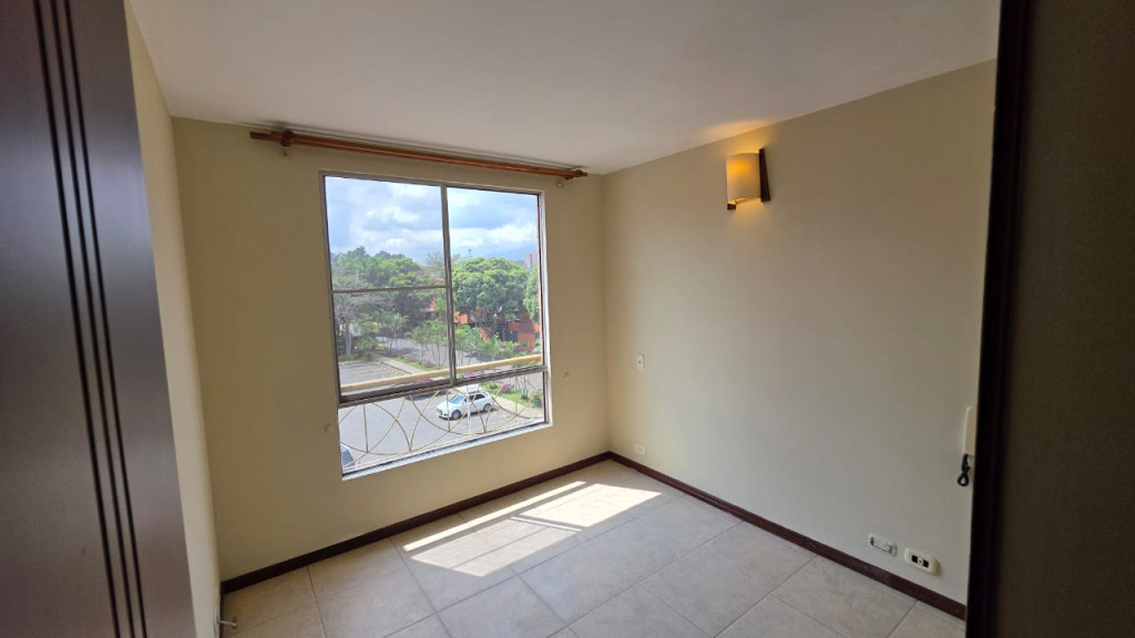 Apartamento En Arriendo - La Hacienda, Cali