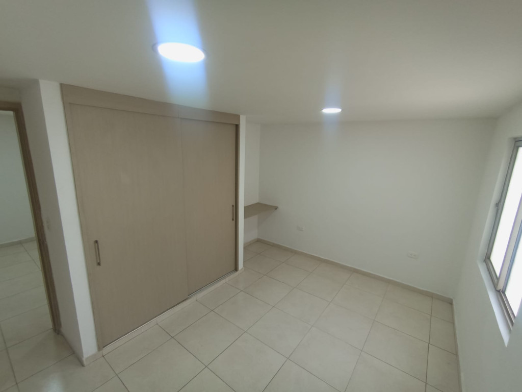 Apartaestudio En Arriendo - Miraflores, Cali