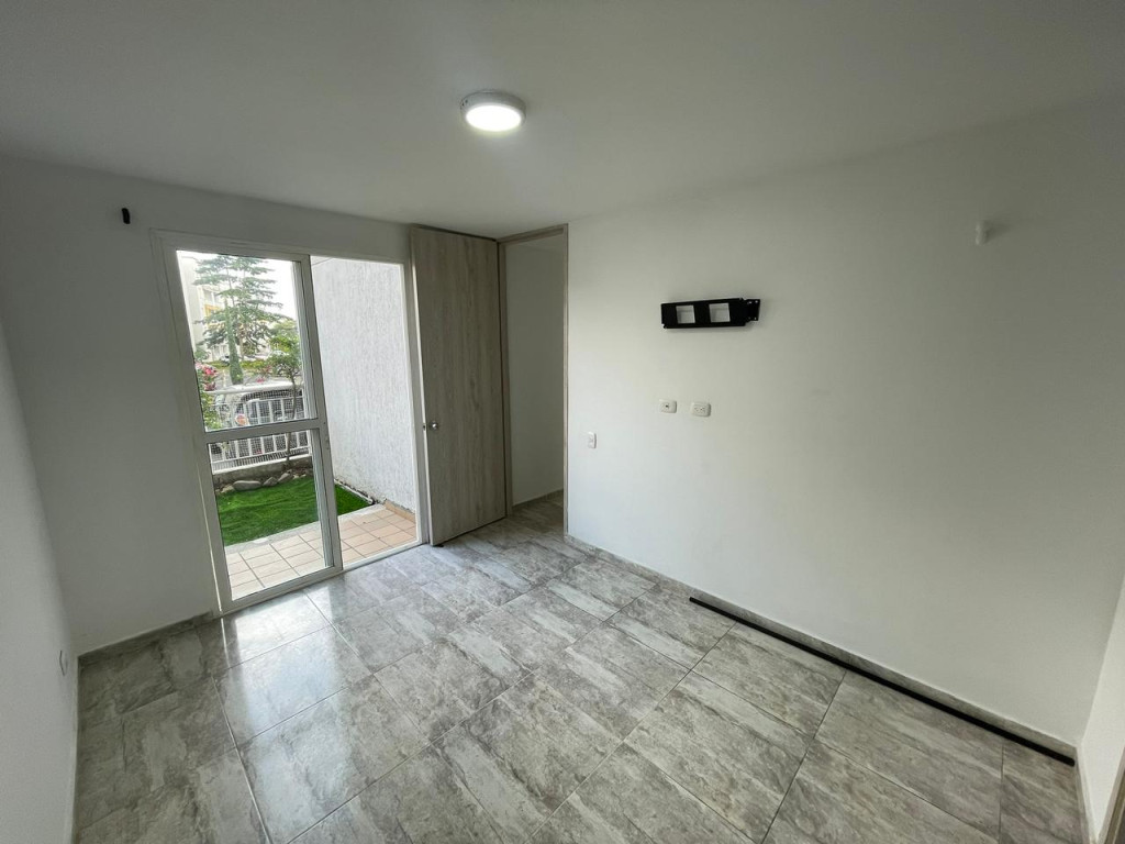 Apartamento En Arriendo - Ciudad Pacifica, Cali