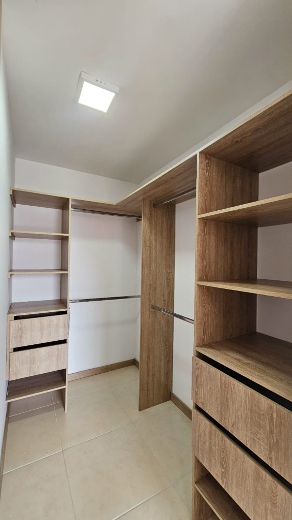 Apartamento En Arriendo - Valle Del Lili, Cali