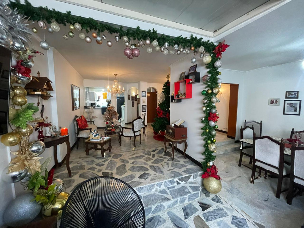 Casa En Arriendo - Ciudad Jardín, Cali