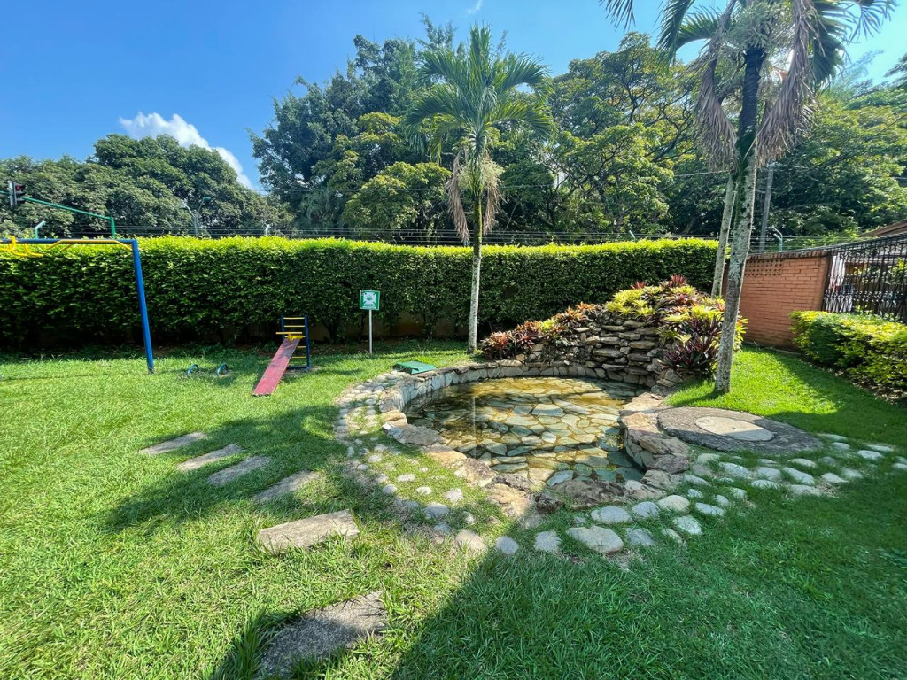 Casa En Arriendo - Ciudad Jardín, Cali