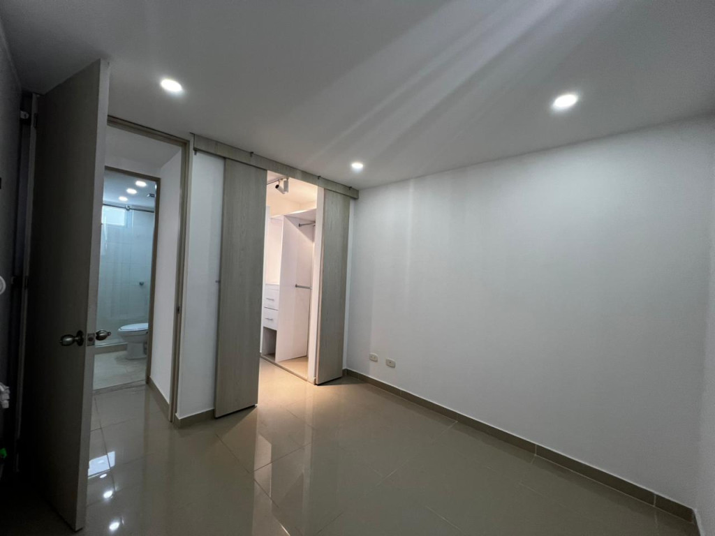 Apartamento En Arriendo - Hacienda Kachipay, Cali