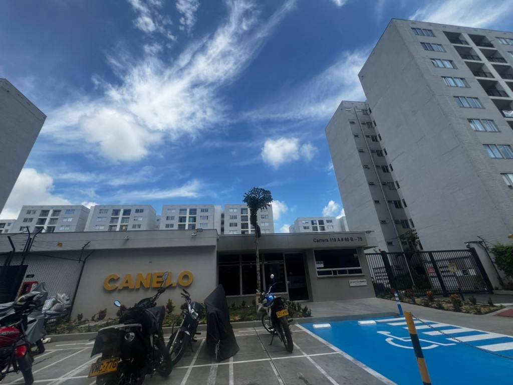 Apartamento En Arriendo - Hacienda Kachipay, Cali