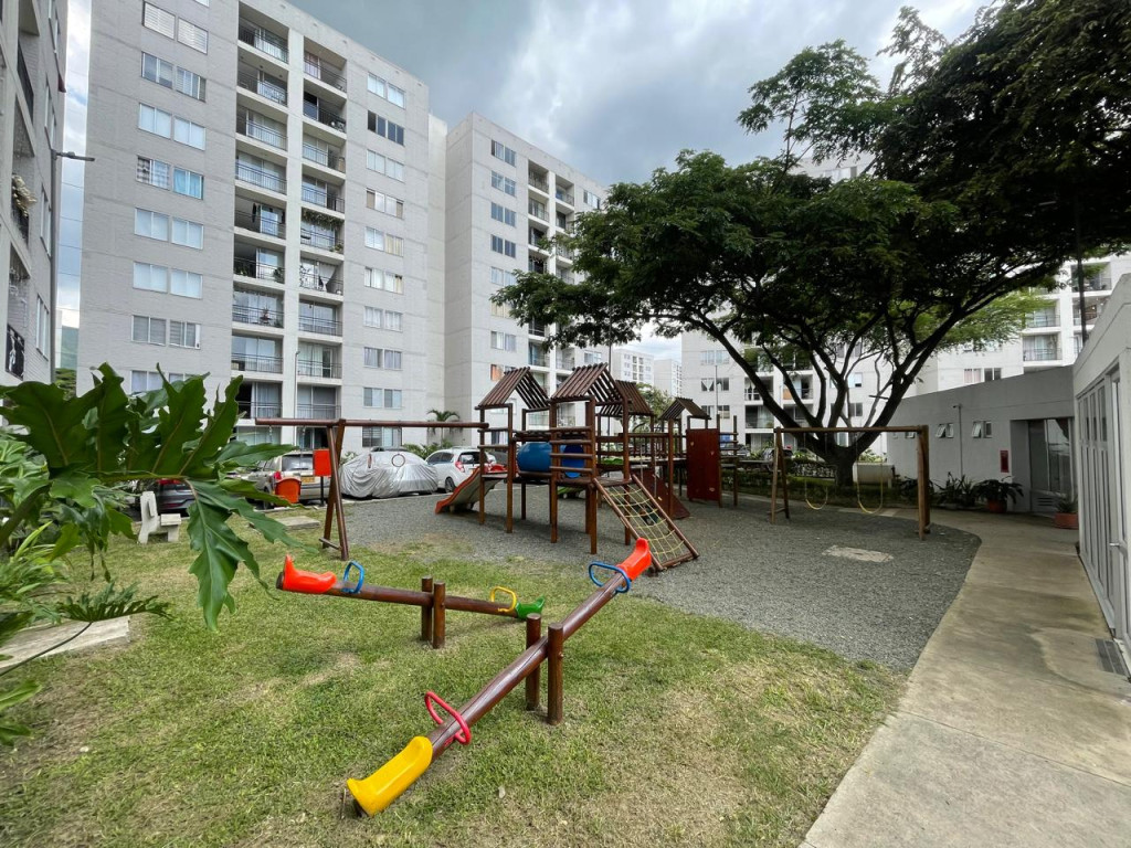 Apartamento En Arriendo - Ciudad Guabinas, Yumbo