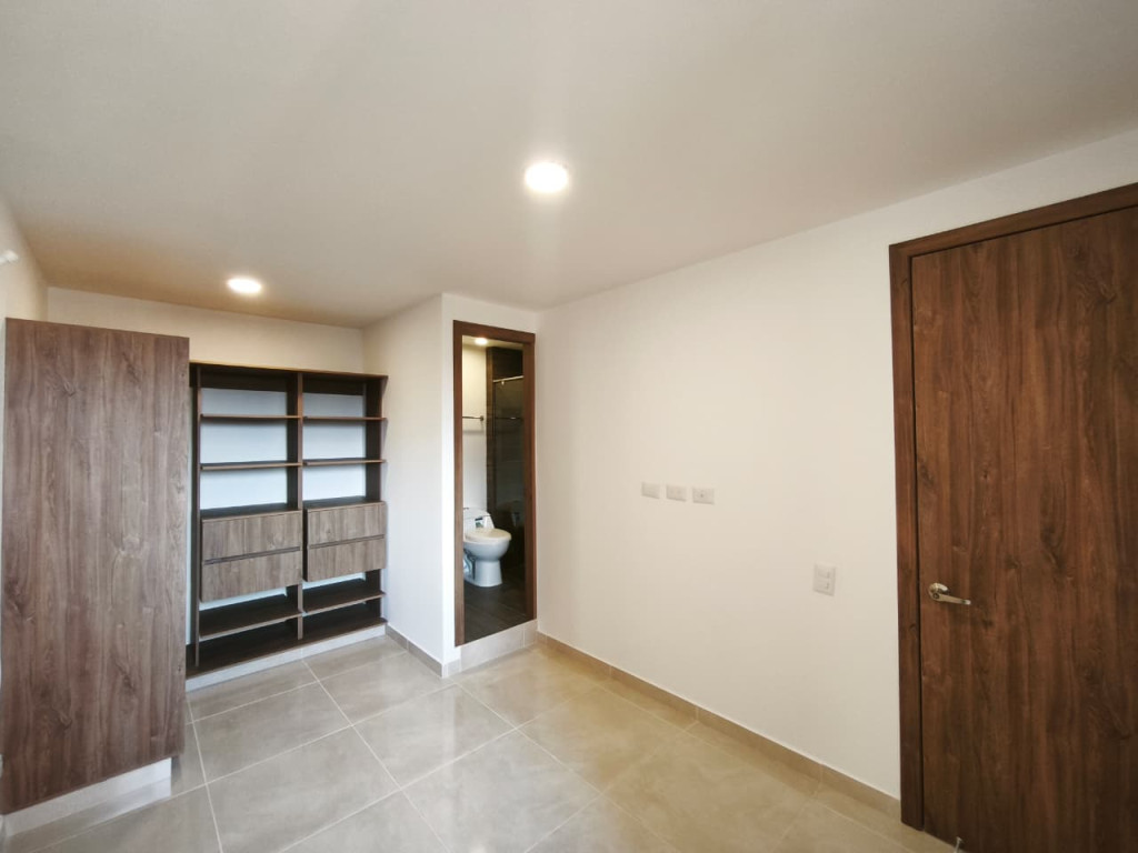 Apartamento En Arriendo - El Vivero, Cali