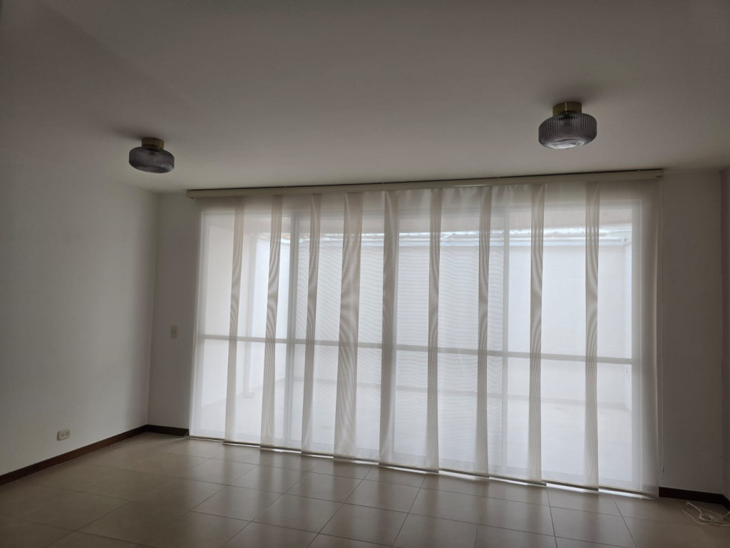 Casa En Arriendo - Ciudad Country, Jamundí