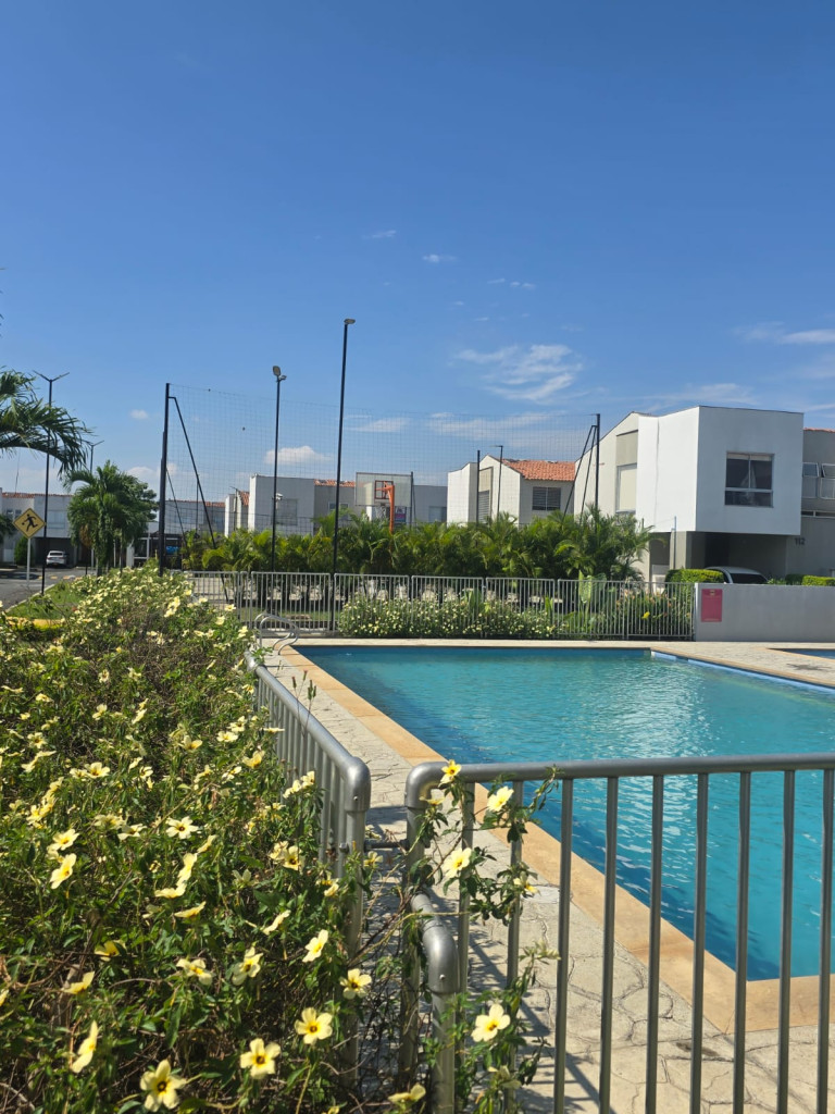 Casa En Arriendo - Ciudad Country, Jamundí