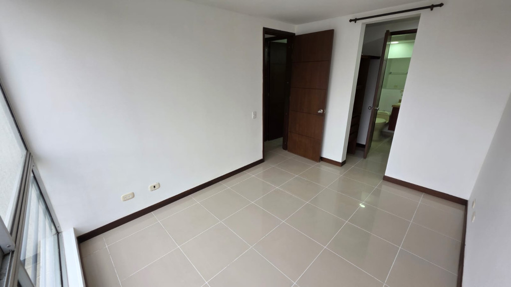 Apartamento En Arriendo - Valle Del Lili, Cali