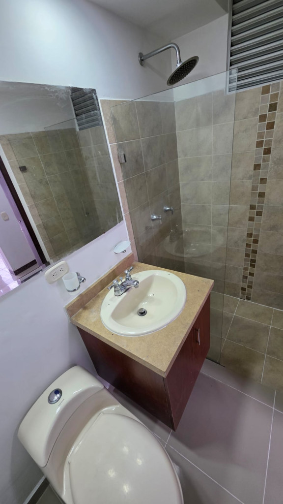 Apartamento En Arriendo - Valle Del Lili, Cali