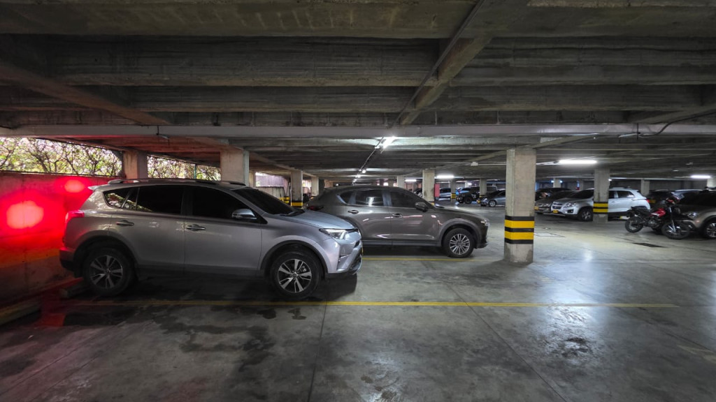 Apartamento En Arriendo - Valle Del Lili, Cali