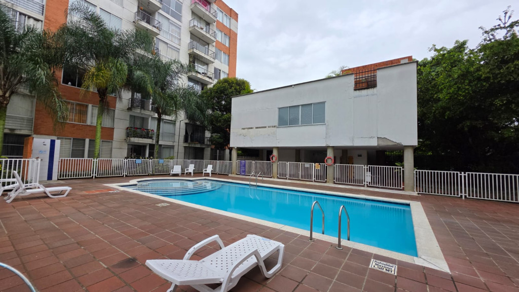 Apartamento En Arriendo - Valle Del Lili, Cali