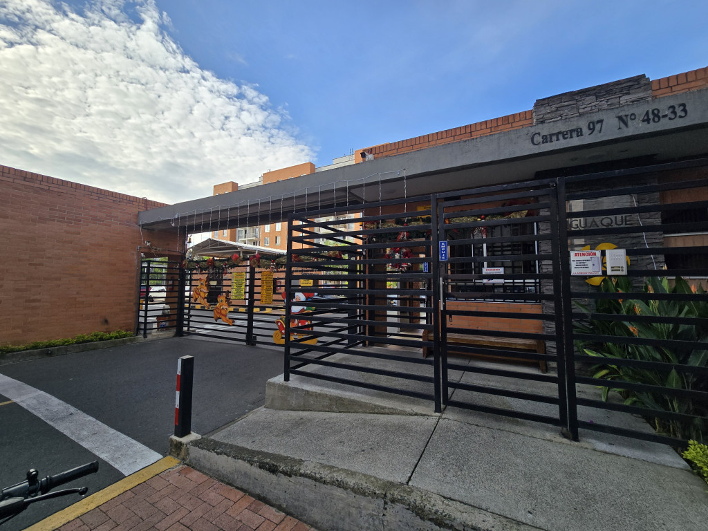 Apartamento En Venta - Valle Del Lili, Cali