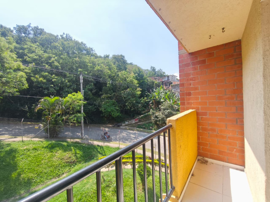 Apartamento En Arriendo - Aguacatal, Cali