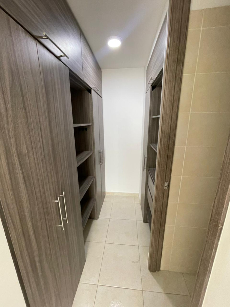 Apartamento En Arriendo - Prados Del Norte, Cali