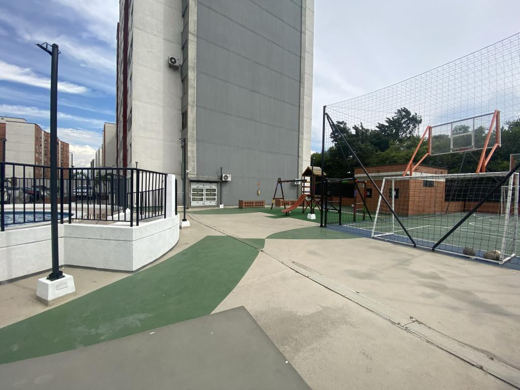 Apartamento En Arriendo - Prados Del Norte, Cali