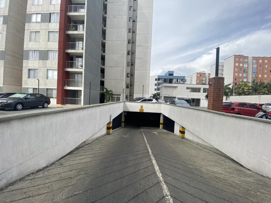 Apartamento En Arriendo - Prados Del Norte, Cali