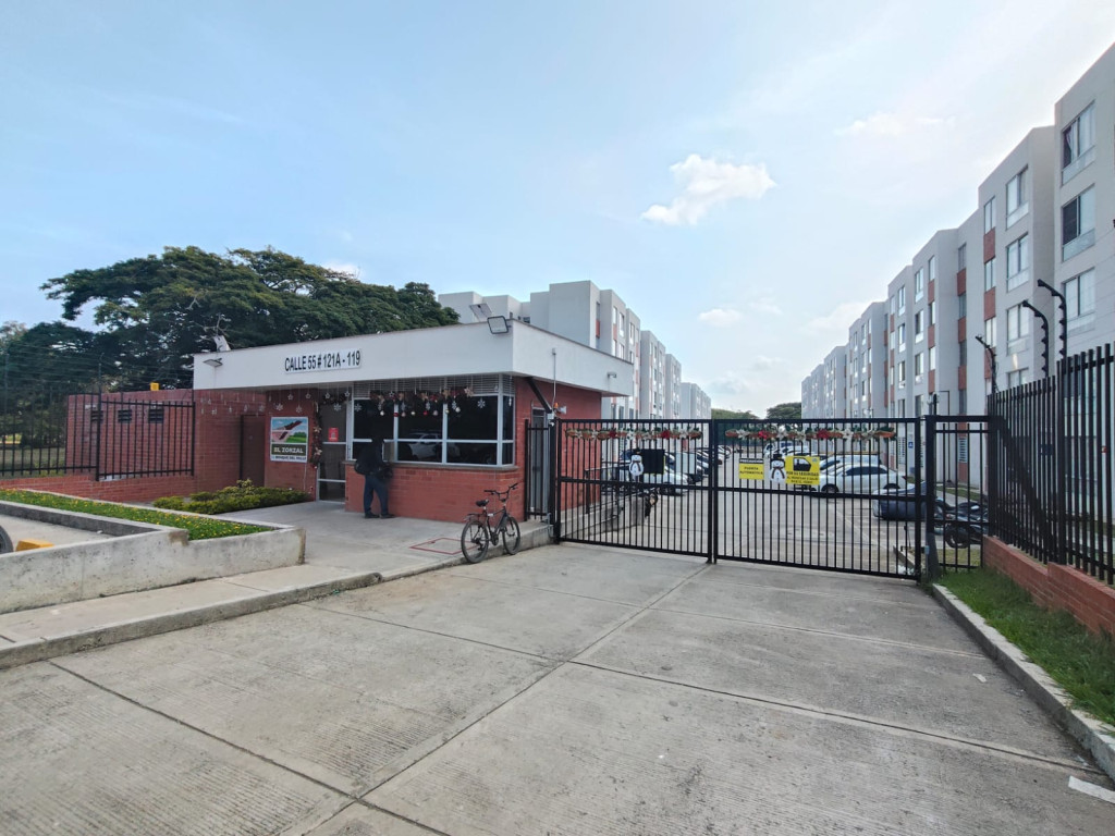 Apartamento En Arriendo - Hacienda Kachipay, Cali