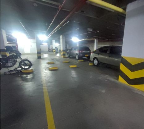 Apartamento En Arriendo - Valle Del Lili, Cali