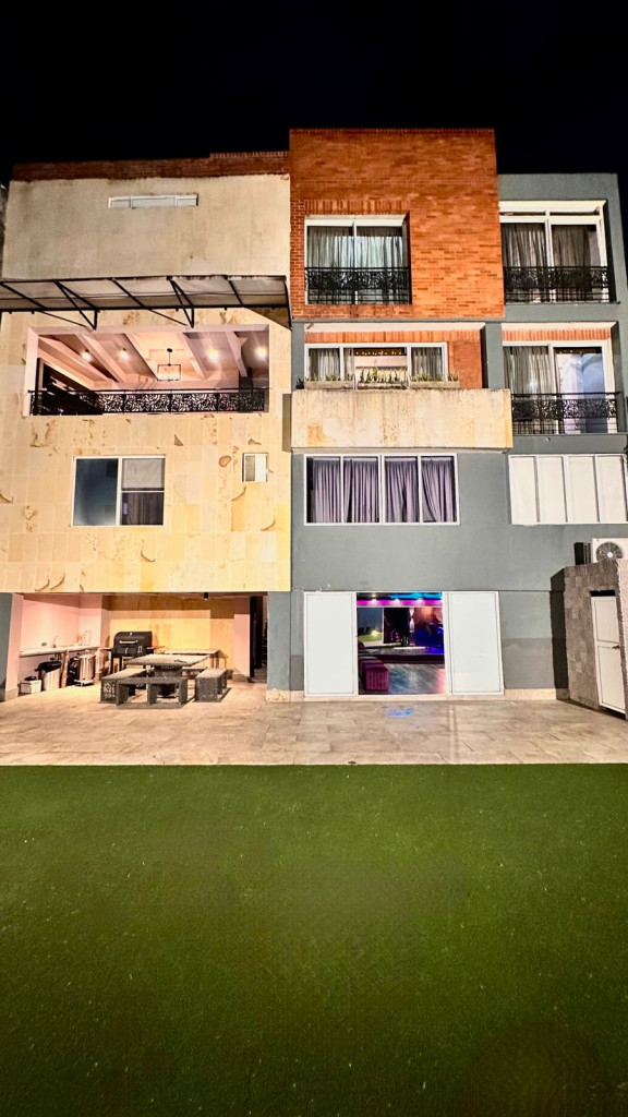 Casa En Venta - Santa Teresita, Cali