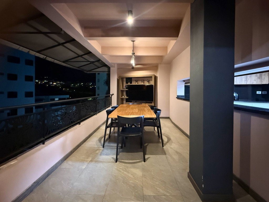 Casa En Venta - Santa Teresita, Cali