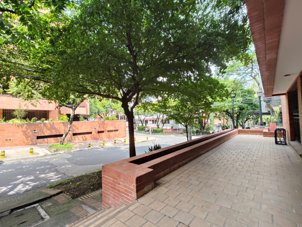 Local En Arriendo - San Fernando, Cali