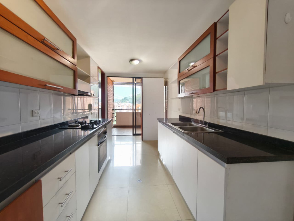 Apartamento En Arriendo - Bajo Aguacatal, Cali