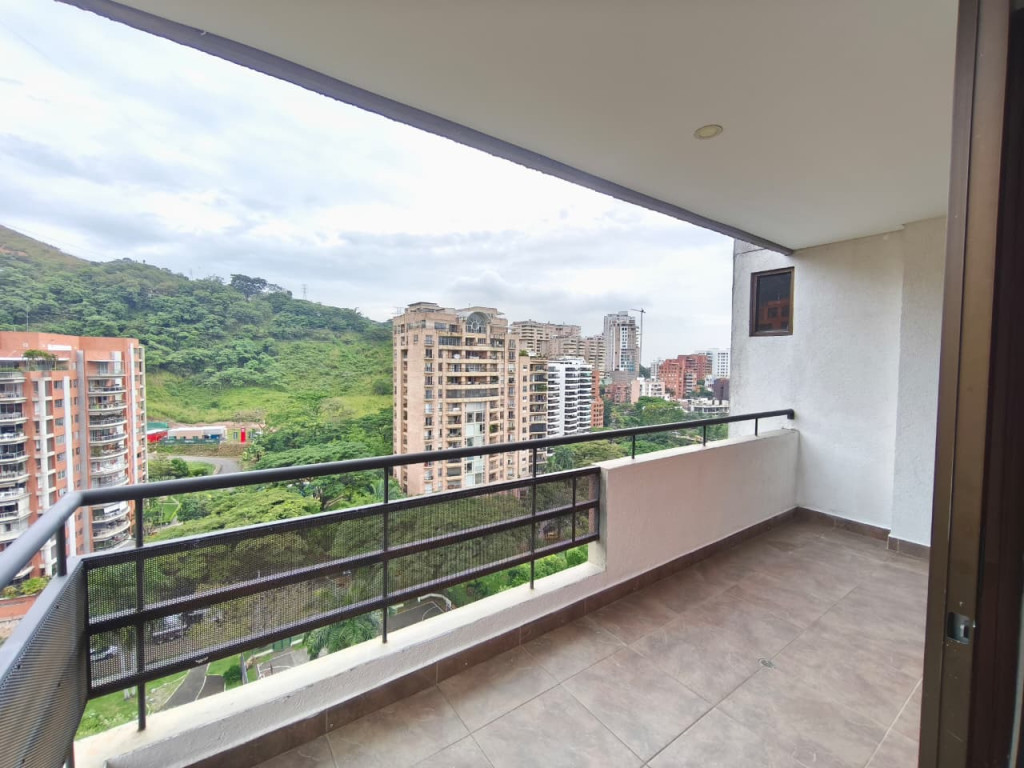 Apartamento En Arriendo - Bajo Aguacatal, Cali