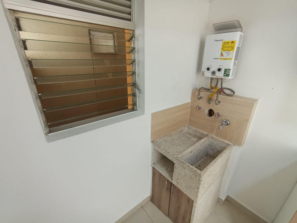 Apartamento En Arriendo - Brisas De Los Alamos, Cali