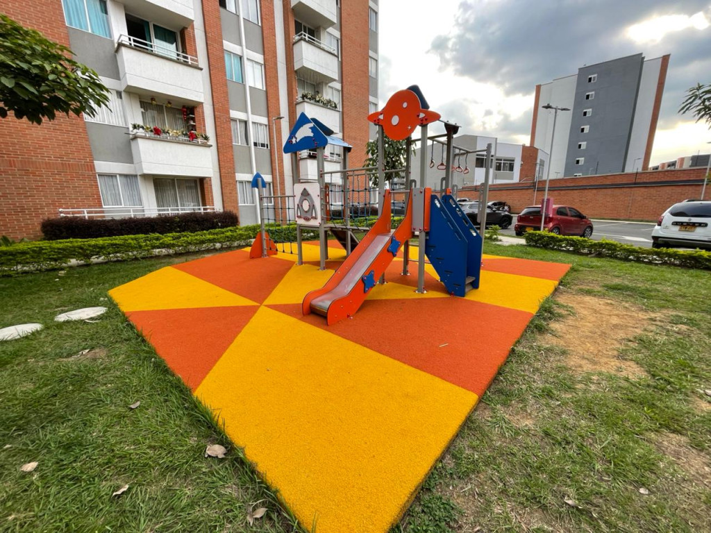 Apartamento En Arriendo - El Vivero, Cali