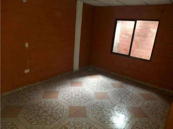 Casa En Arriendo - Metropolitano Del Norte, Cali