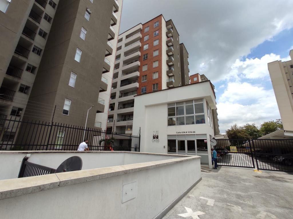 Apartamento En Arriendo - Urbanización La Flora, Cali