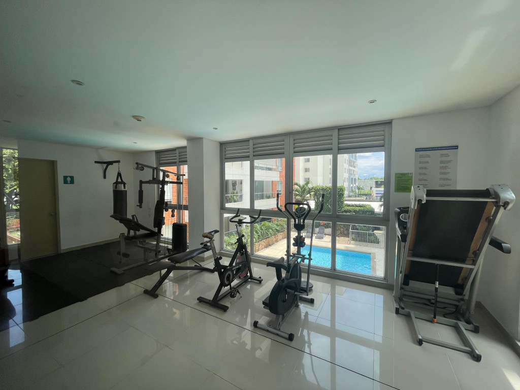 Apartamento En Arriendo - Urbanización La Flora, Cali