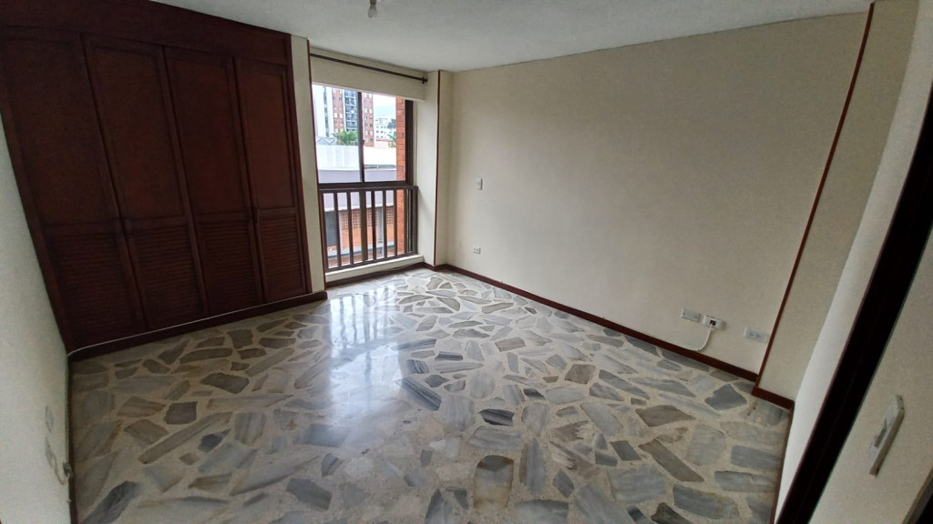 Apartamento En Arriendo - Prados Del Norte, Cali