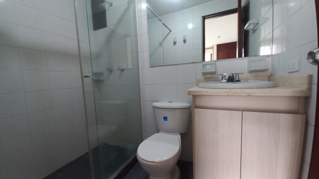 Apartamento En Arriendo - Prados Del Norte, Cali