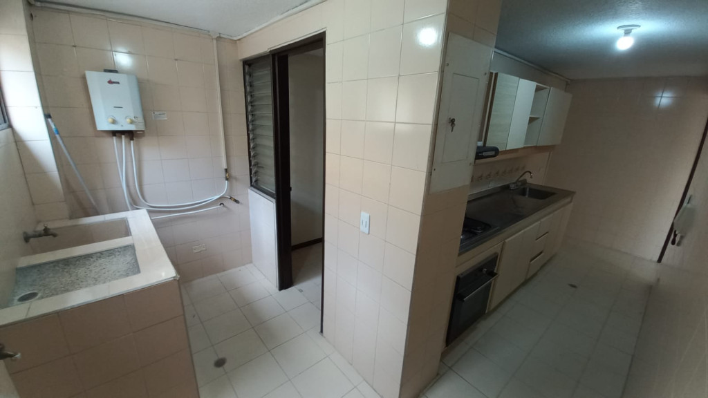Apartamento En Arriendo - Prados Del Norte, Cali