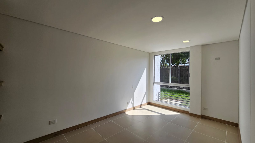 Apartamento En Arriendo - Valle Del Lili, Cali