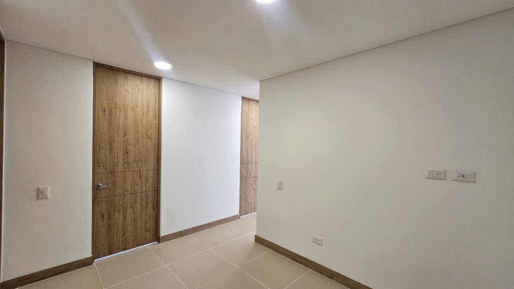 Apartamento En Arriendo - Valle Del Lili, Cali