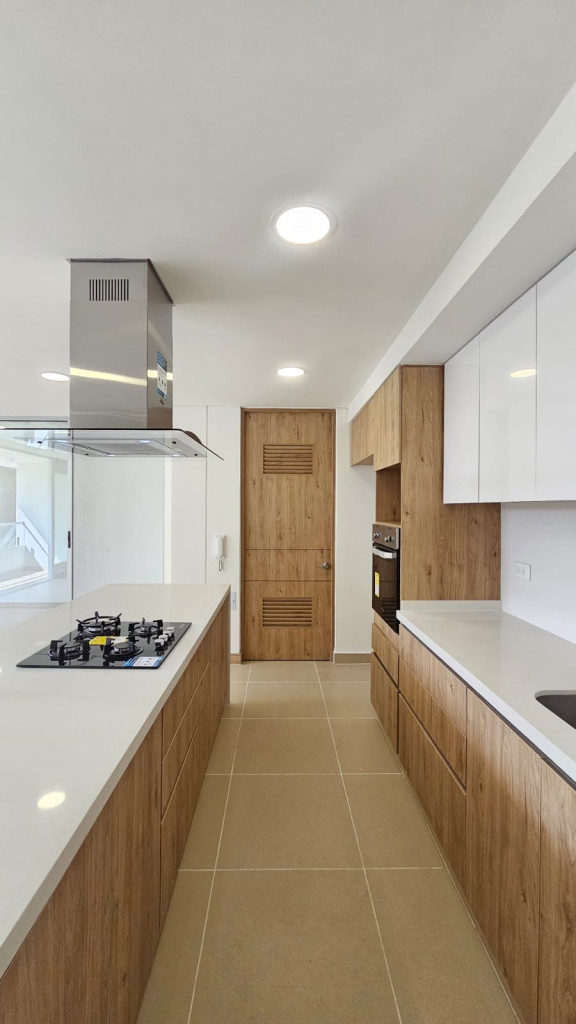 Apartamento En Arriendo - Valle Del Lili, Cali