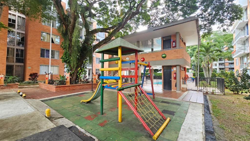 Apartamento En Arriendo - Valle Del Lili, Cali