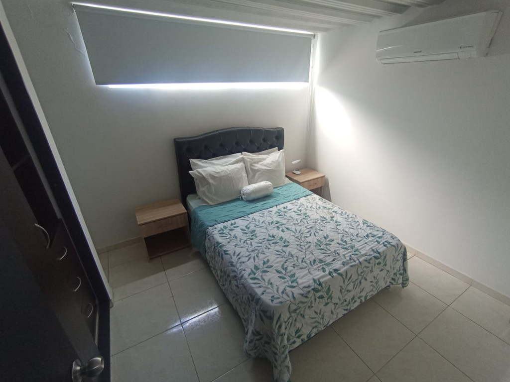 Casa En Arriendo - Prados Del Norte, Cali