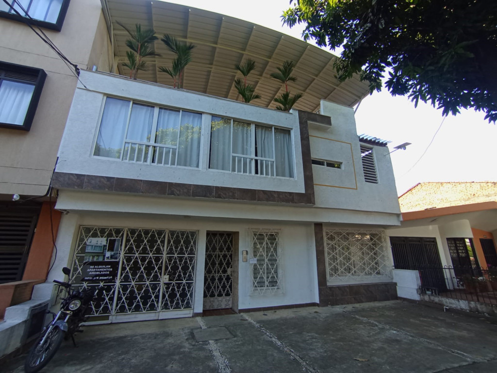 Casa En Arriendo - Prados Del Norte, Cali