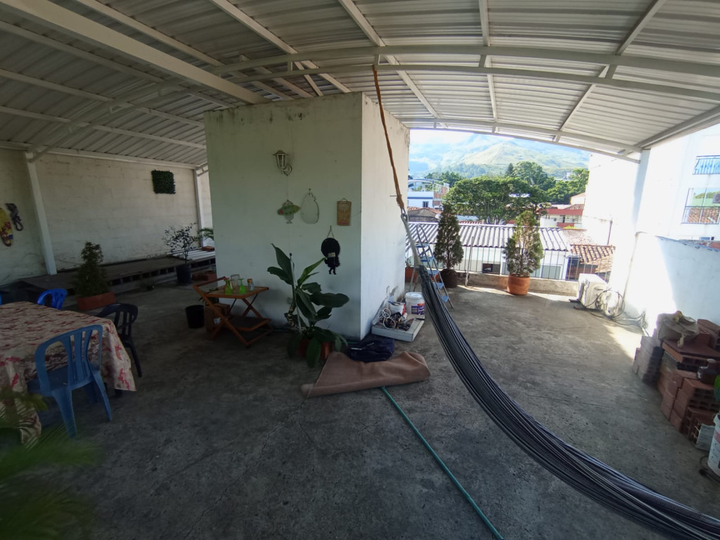 Casa En Arriendo - Prados Del Norte, Cali