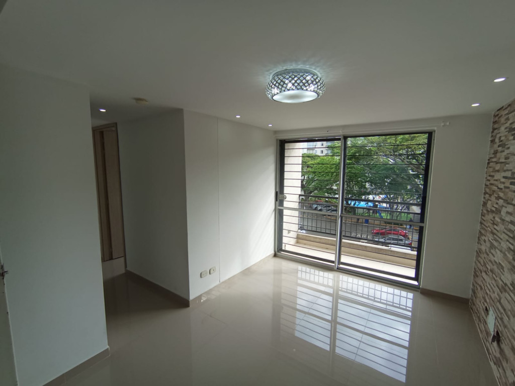 Apartamento En Arriendo - Ciudad Guabinas, Yumbo